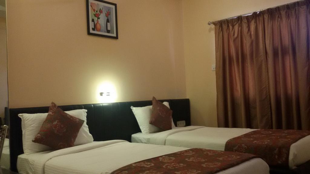 Hotel Vijay Residency Aurangábád Kültér fotó